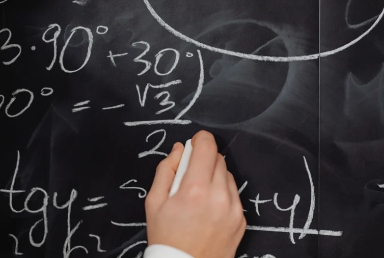 Atividade matemática revisão anos finais