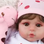 Atividade de Português sobre o Bebê Reborn conforme Habilidades do Saeb 2025 - 9º ano