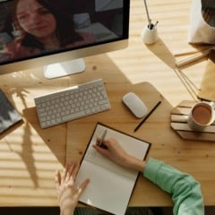 Storytelling em Sala de Aula: Transforme Conteúdo Escolar em Histórias em Vídeo Storytelling em Sala de Aula: Transforme Conteúdo Escolar em Histórias em Vídeo